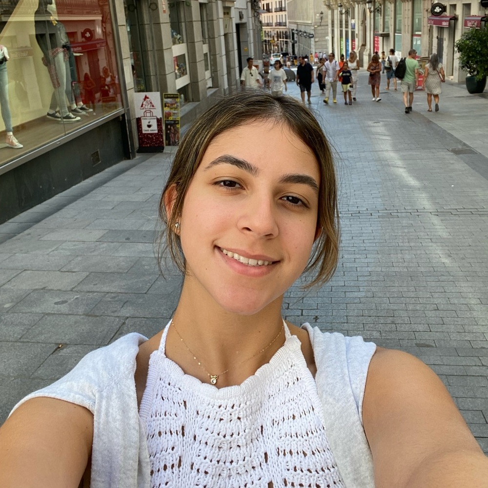 Meet your Posher, Giulianna